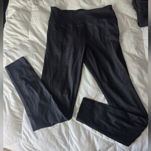 Skims Outdoor Leggings